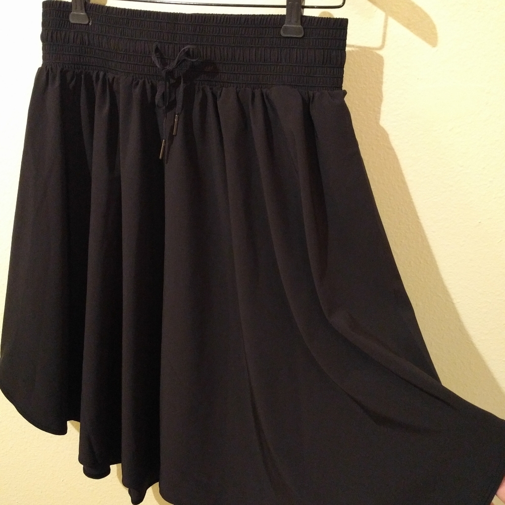 Lululemon flowy skirt